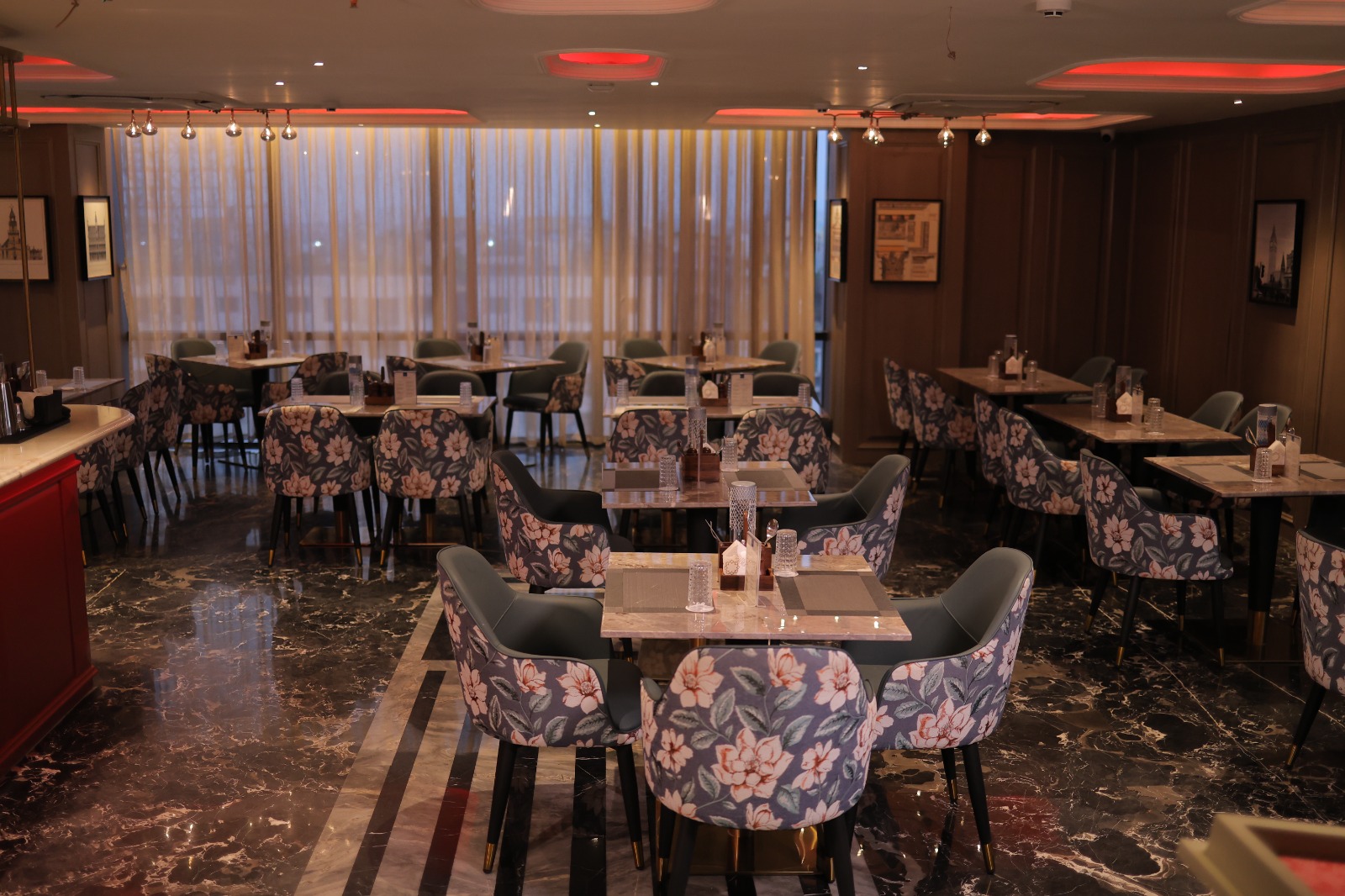 Elsa restaurant seating area